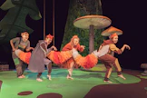 Kuopion kaupunginteatterin Tiitiäisen metsä vieraili Oulussa lasten ja nuorten teatterifestivaalilla.