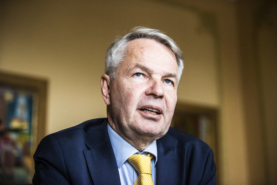Pekka Haavisto kertoi keskiviikkona, ettei lähde ehdolle kuntavaaleissa. Hän sanoi asettavansa edelle rauhanrakentamiseen liittyvän tehtävän.