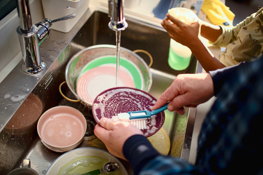 Keittiön siivoamisen tarve on yksinkertaisesti kasvanut, pohtii Sinituotteen Marika Saarinummi.