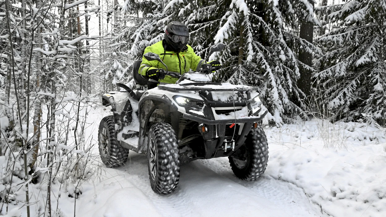 Can-Am Outlander Electric on ensimmäinen täyssähköinen, ison valmistajan mönkijämalli Suomen markkinoilla