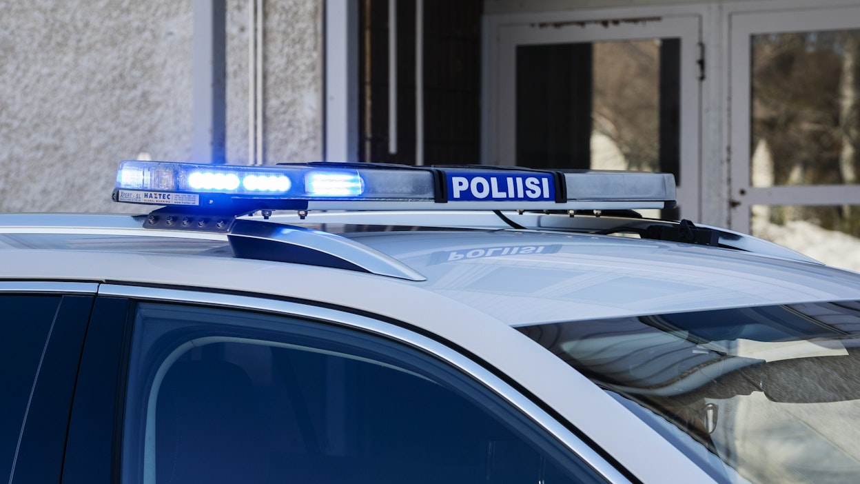 Lehden mukaan poliisi sai tiedon kuolemasta torstaiaamulla ja on ottanut kiinni lapsen huoltajat. LEHTIKUVA / Timo Heikkala. 