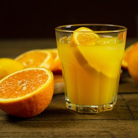Appelsiinimehujen valmistusmäärät ovat alentuneet raaka-aineen vähyyden takia.