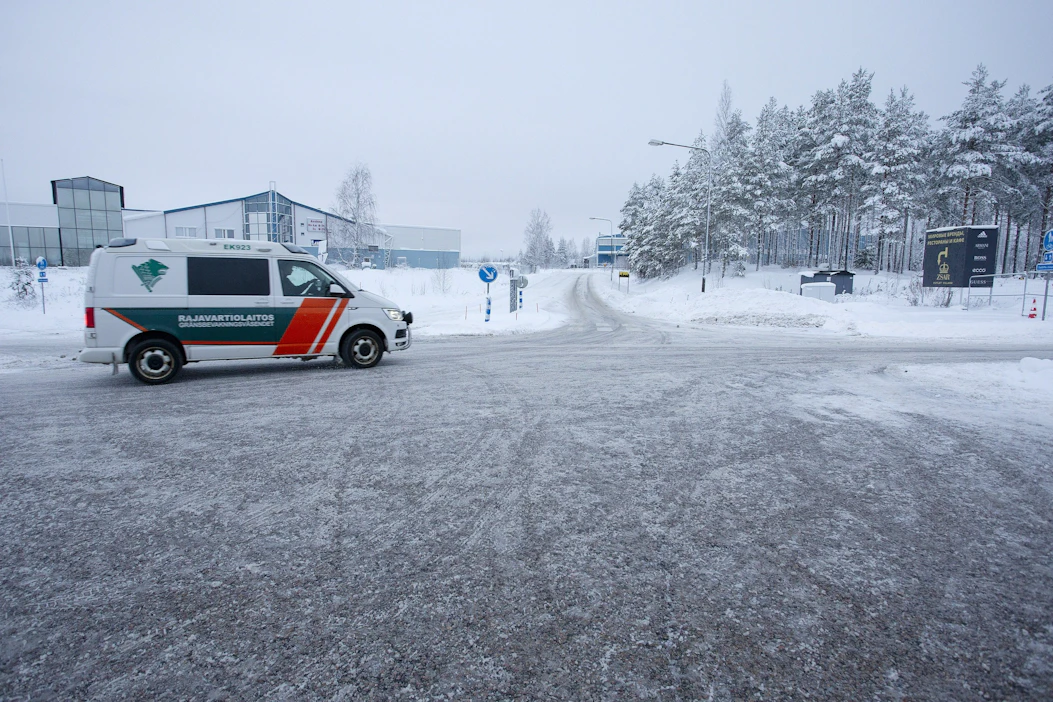 Esitutkinnassa on selvinnyt, että ryhmää oli avustettu Venäjän puolella luvattomassa rajanylityksessä. Kuvituskuva. LEHTIKUVA / Lauri Heino.