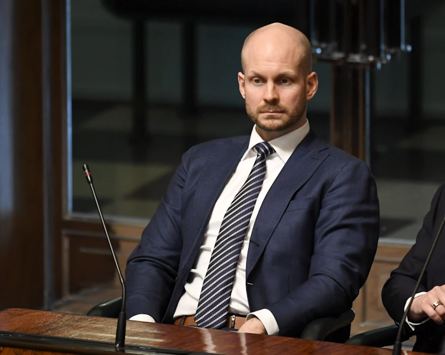 Kokoomuksen kansanedustaja Ville Valkonen kertoo keskustelusta Facebookissa. LEHTIKUVA / Jussi Nukari.