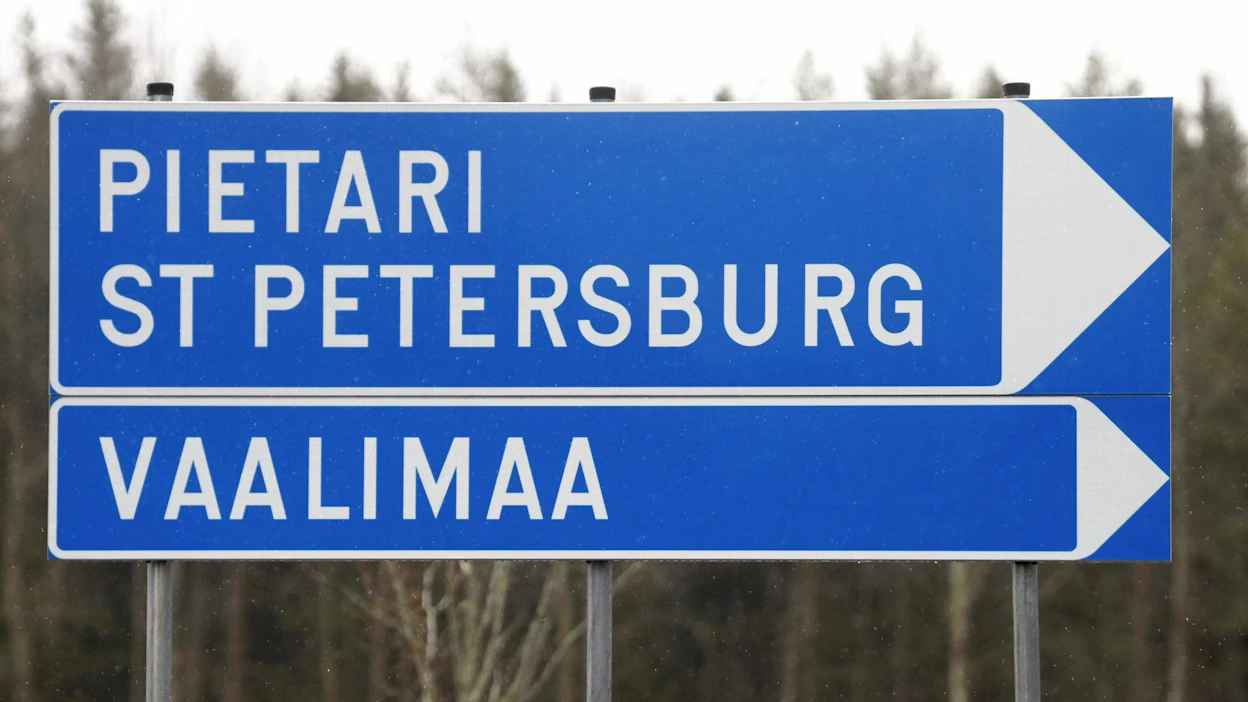 Vaalimaan rajatarkastusasemalla paljastuu Rajavartiolaitoksen mukaan säännöllisesti ihmisiä, jotka ovat oleskelleet luvattomasti Schengen-alueella. LEHTIKUVA / VESA MOILANEN.