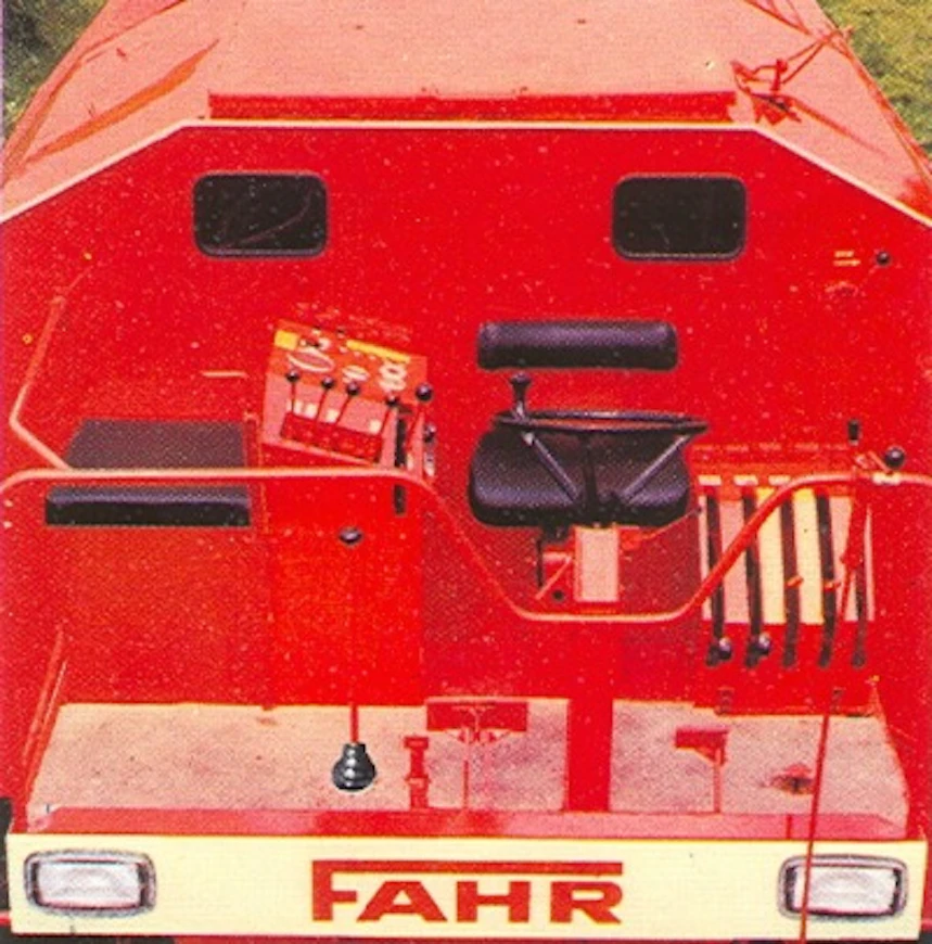76FahrM1302ohjaamo