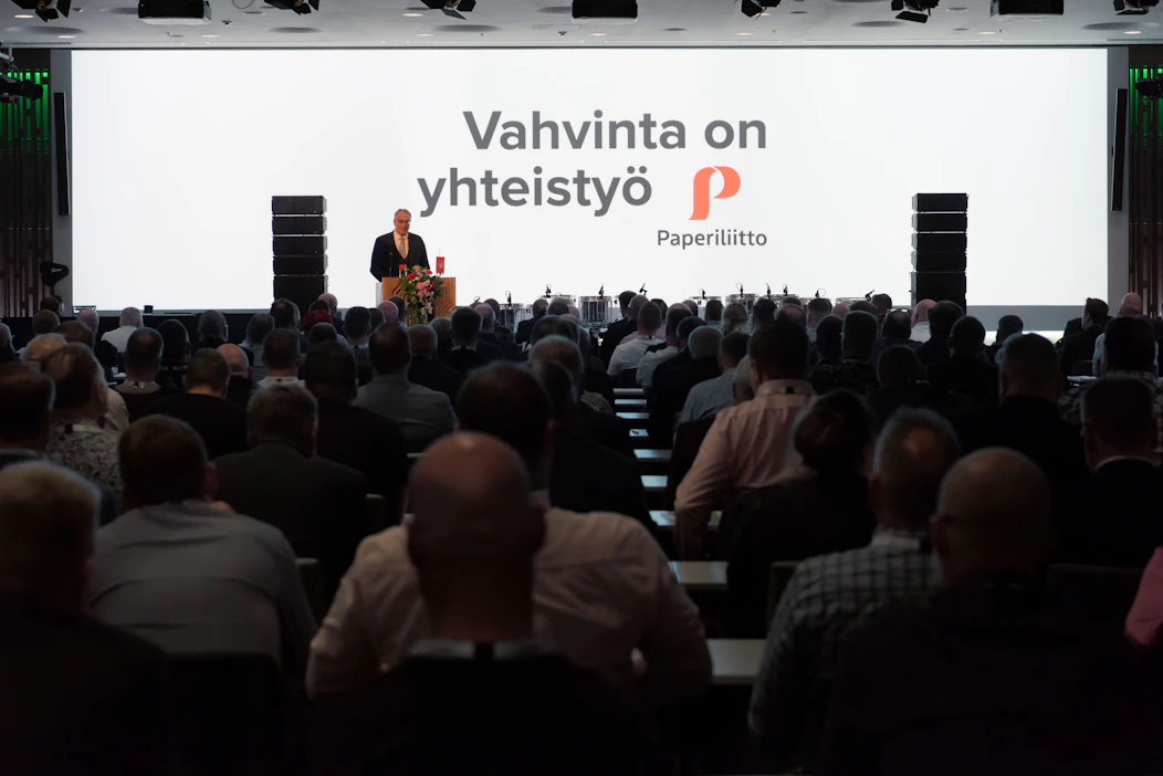 Paperiliiton joka neljäs vuosi pidettävä liittokokous järjestettiin 11.-12.6.2025 Helsingissä.