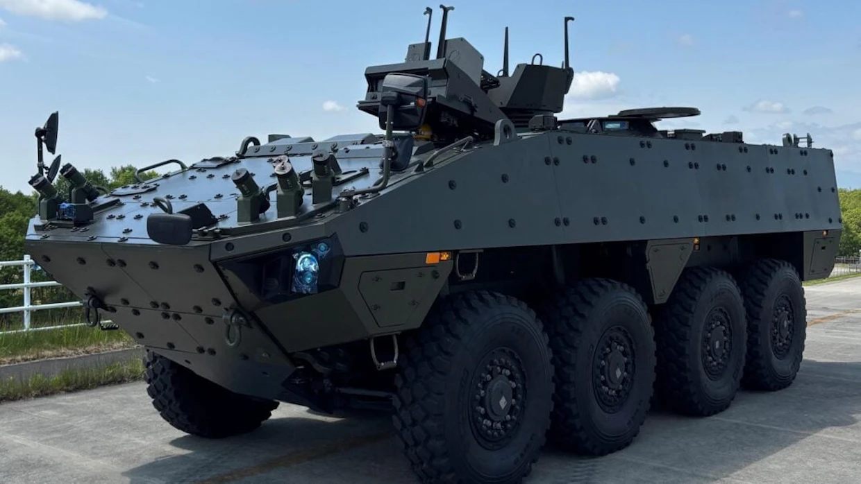 Puolustusvalinekonserni Patrialla on aktiivisia AMV XP 8x8 - panssariajoneuvoprojekteja käynnissä muun muassa Japanissa ja Slovakiassa.