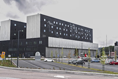 Valtiovarainministeriöstä väläytetään, että Jyväskylän Sairaalan Novan erikoissairaanhoidon toimintoja pitäisi siirtää Kuopion yliopistolliseen sairaalaan.