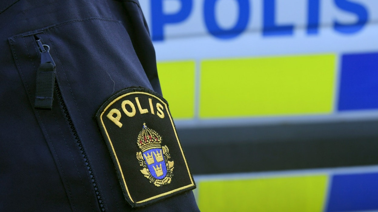 Sandvikenin tapauksen myötä ampumisten kuolonuhrien määrä nousi Ruotsissa tänä vuonna jo 55:een. Koko viime vuonna maassa ammuttiin kuoliaaksi 45 ihmistä. LEHTIKUVA / Markku Ulander. 