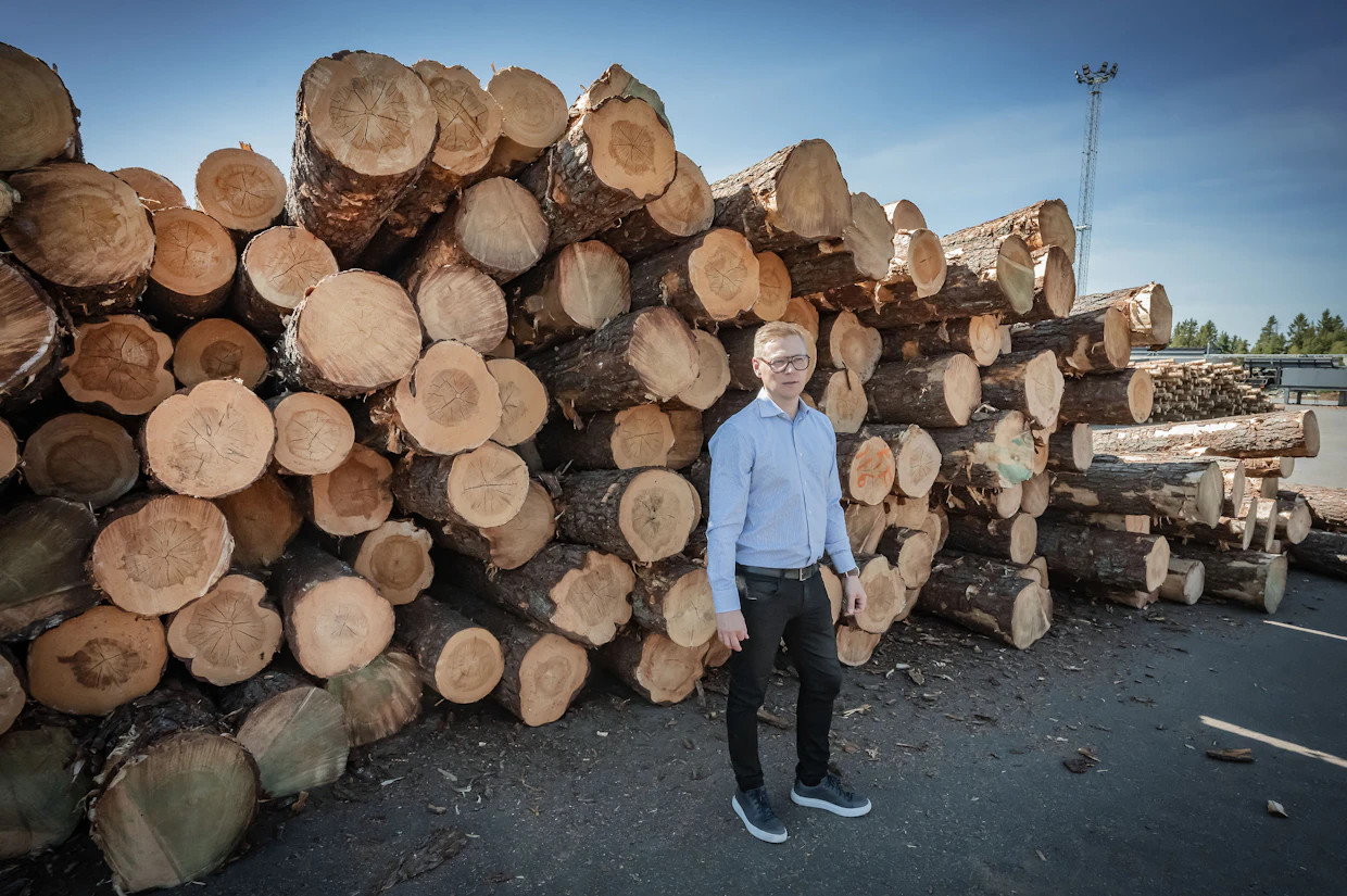 Lähes pysähdyksissä jurnuttava rakentaminen ei tahdo käynnistyä, kun kuluttajien epävarmuus taloudesta ei hellitä, sanoo Keitele Woodin toimitusjohtaja Matti Kylävainio.