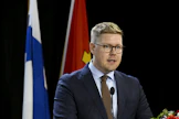 SDP:n puheenjohtajan Antti Lindtmanin mukaan Suomen nykyisen hallituksen kyseenalaiset esiintymiset ovat tuoneet Suomelle myös kansainvälistä mainehaittaa. LEHTIKUVA / Markku Ulander.