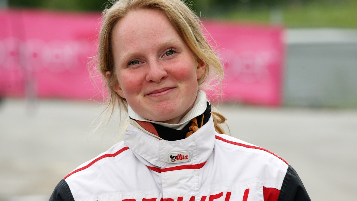 Tamara Skutnabb toivoo tallinsa hevosten suorittavan paremmalla tasolla alkaneella kaudella.