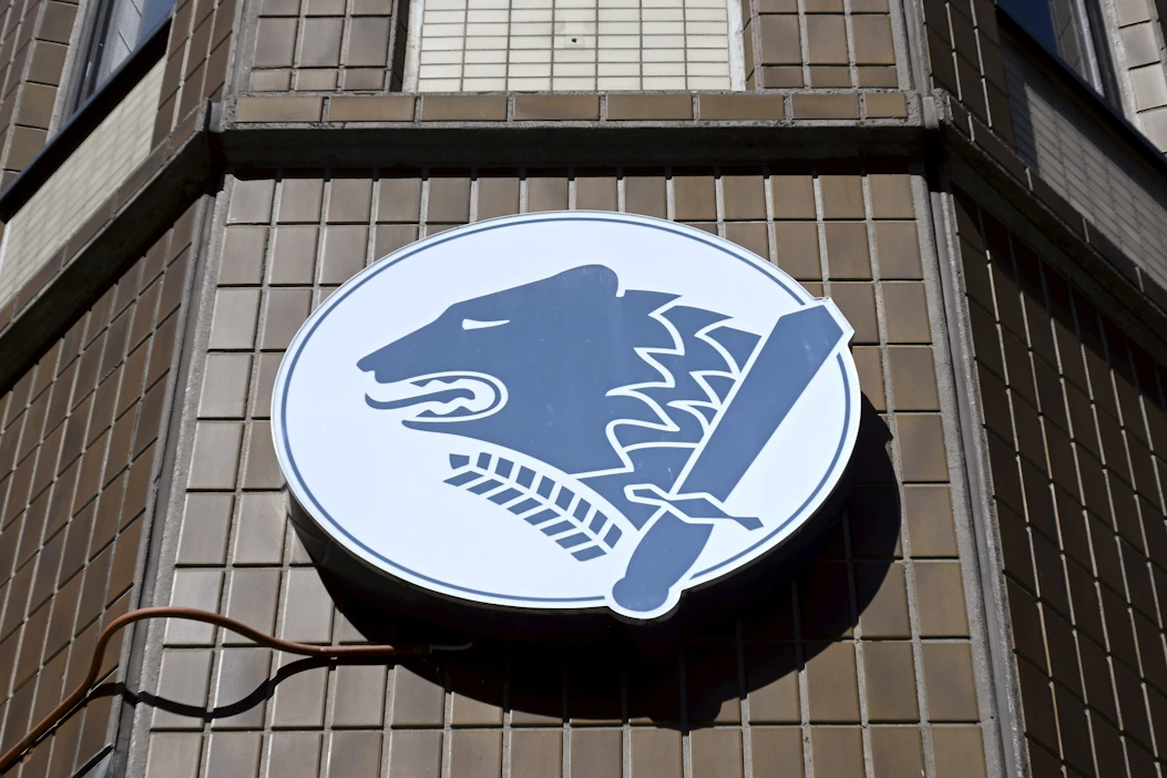 Uusi järjestelmä havaitsee, tunnistaa, paikantaa ja tarvittaessa häiritsee luvattomasti tai vihamielisesti toimivia drooneja, kertoo Rajavartiolaitos. LEHTIKUVA / Markku Ulander.