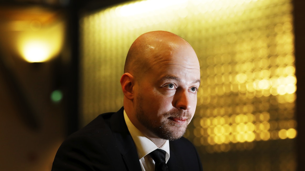 Mikko Kärnä oli ensimmäisiä kansanedustajia, jotka julkisesti liputtivat Natoon liittymisen puolesta Venäjän hyökättyä Ukrainaan.