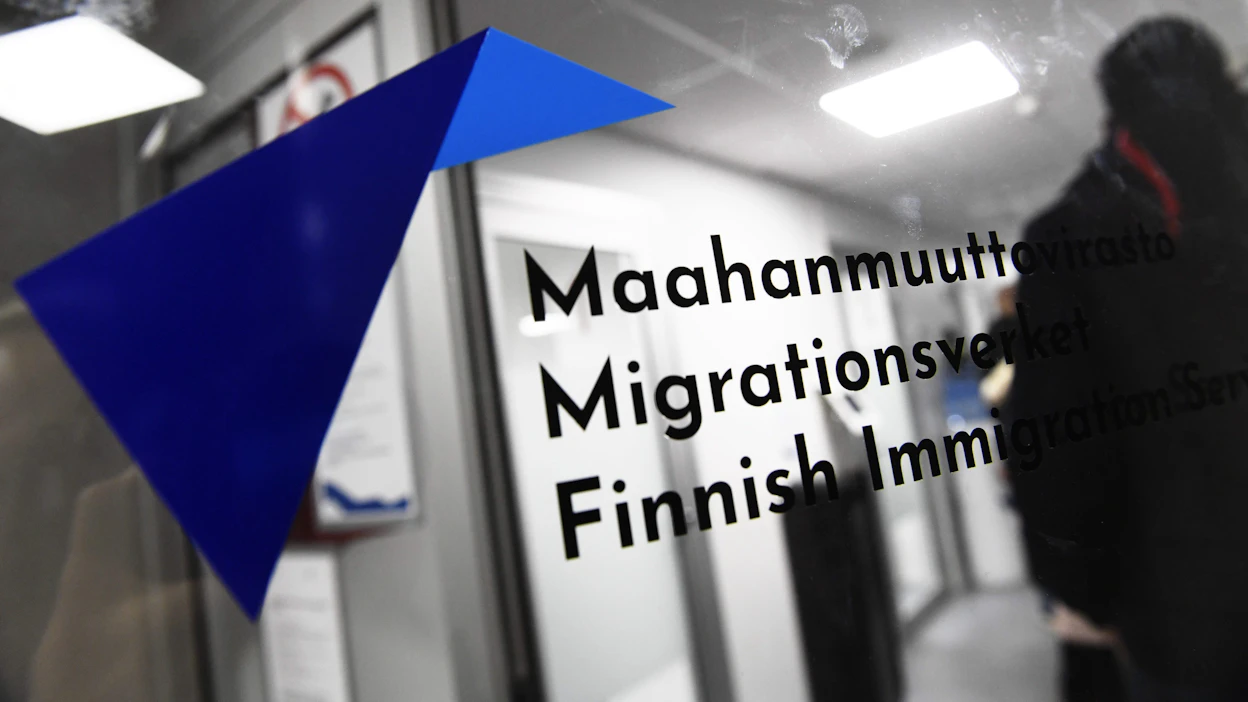 Maahanmuuttoviraston mukaan työntekijöiden, opiskelijoiden ja kansainvälisen suojelun hakemusmäärät vähenivät viime vuonna, mutta perheenjäsenten hakemusmäärissä oli pientä kasvua. LEHTIKUVA / Vesa Moilanen.