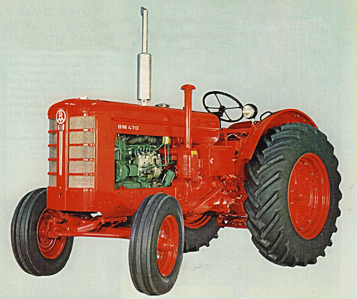 Vuonna 1959 esiteltyä BM-Volvo T470 Bisonia kehuttiin silloin maailman tehokkaimmaksi pyörätraktoriksi, mitä se ei ollut, mutta vahvimpiin eurooppalaisiin se kuului. Melko vanhanaikaisesta tekniikasta huolimatta se oli Ruotsissa suosittu maataloustraktori. Bisonia käytettiin myös pyöräkuormaajien ja dumppereiden alustoina.