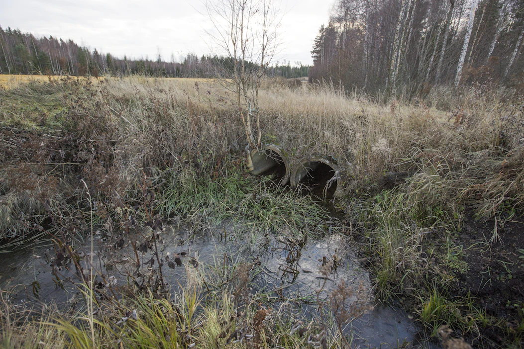 Valtaoja käyttöikänsä päässä. Kuvituskuva.