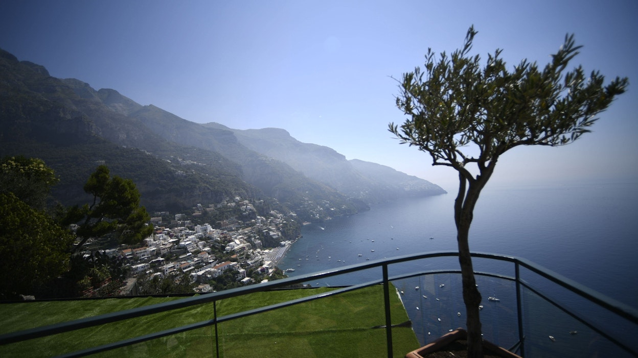 Nuori suomalaisnainen kuoli pudottuaan rotkoon Italiassa. Kuvituskuva.