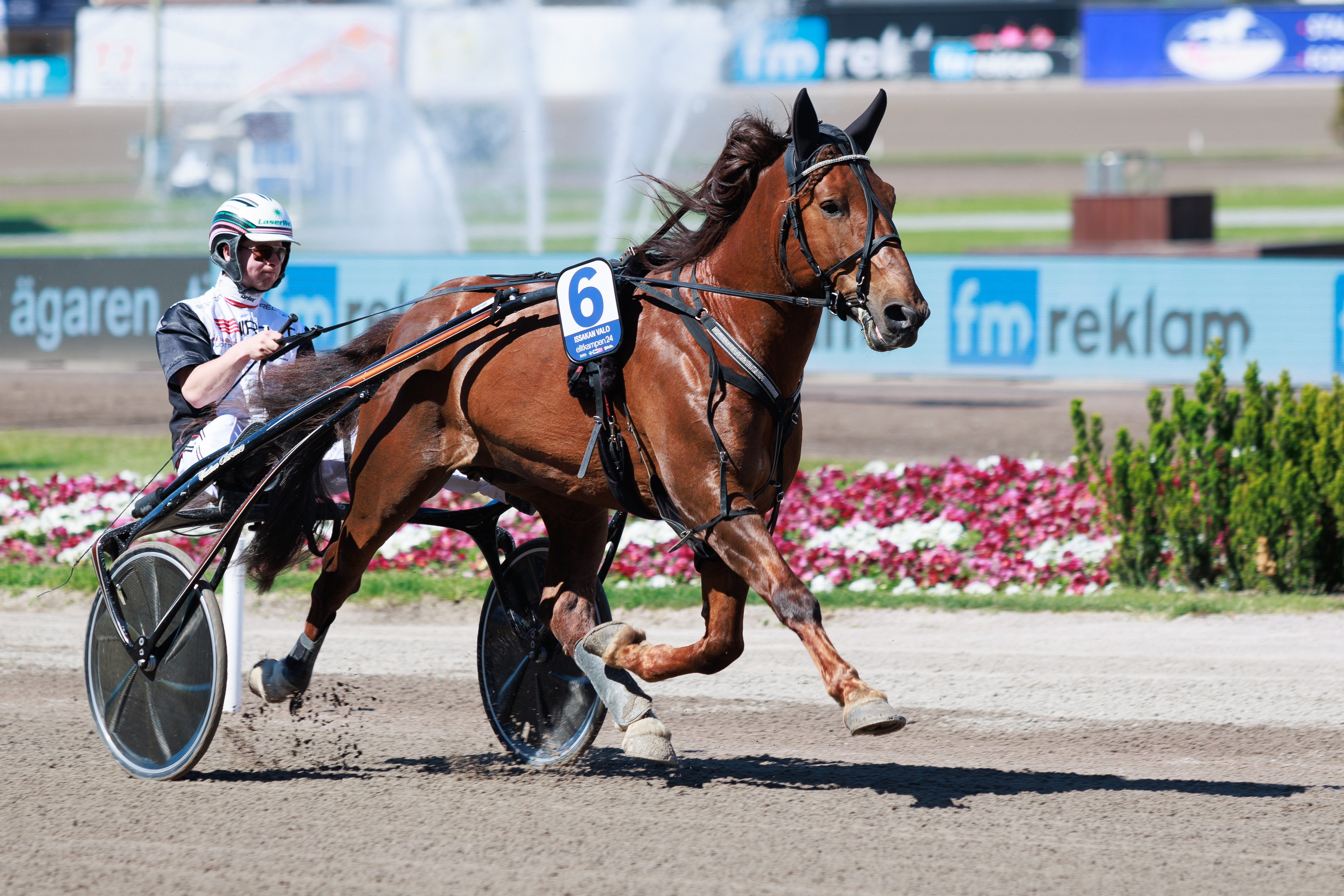 Iikka Nurmonen on Issakan Valon ohjissa myös Vermossa.