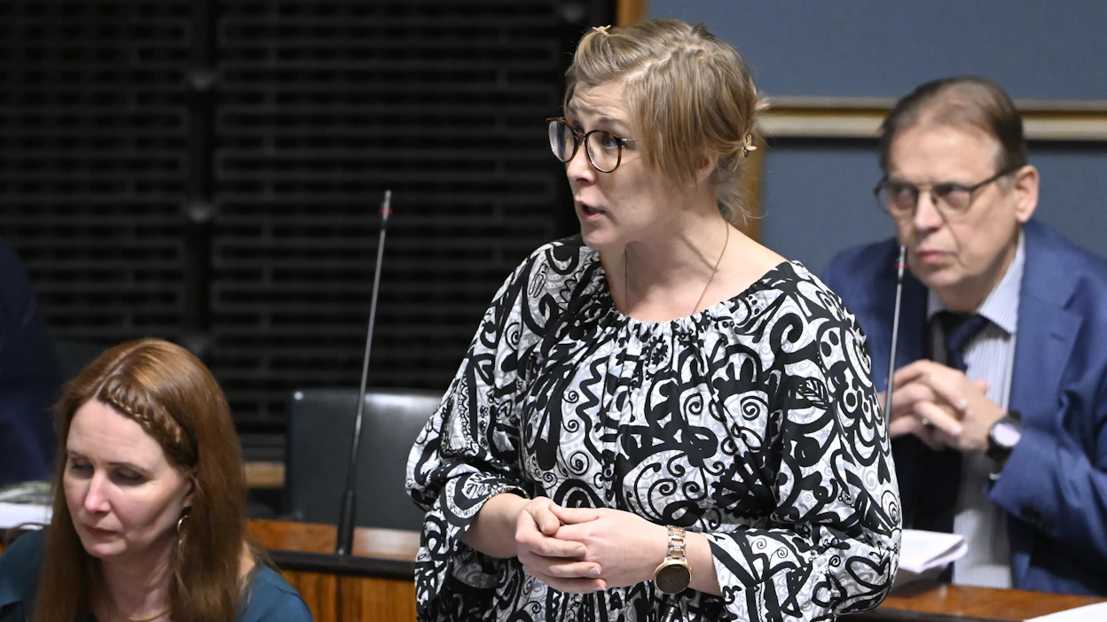 Niina Malmin mukaan työntekijää ei saisi sakottaa siitä, että hän toimii turvallisuusohjeiden mukaisesti. LEHTIKUVA.