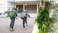 Kesälomien alkamisajankohta puhuttaa keväisin ja jakaa suomalaisten mielipiteitä.
