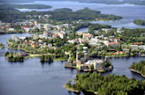 Valmisteluryhmään kuuluu edustajia muun muassa Etelä- ja Pohjois-Savosta. Kuvassa Savonlinna ilmasta. LEHTIKUVA / JUSSI NUKARI.