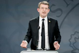 Tanskan puolustusministerni Troels Lund Poulsenin mukaan yksi yhteistyön muoto voisivat olla yhteiset puolustushankinnat Pohjoismaiden kesken. Arkistokuva. LEHTIKUVA/AFP. 