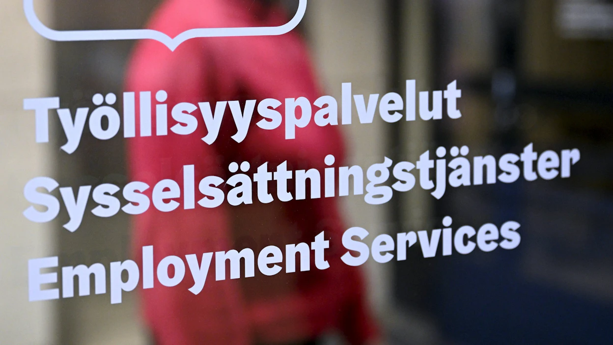 Työttömiä oli heinäkuussa 40 000 enemmän kuin samaan aikaan vuosi sitten. LEHTIKUVA / Markku Ulander.