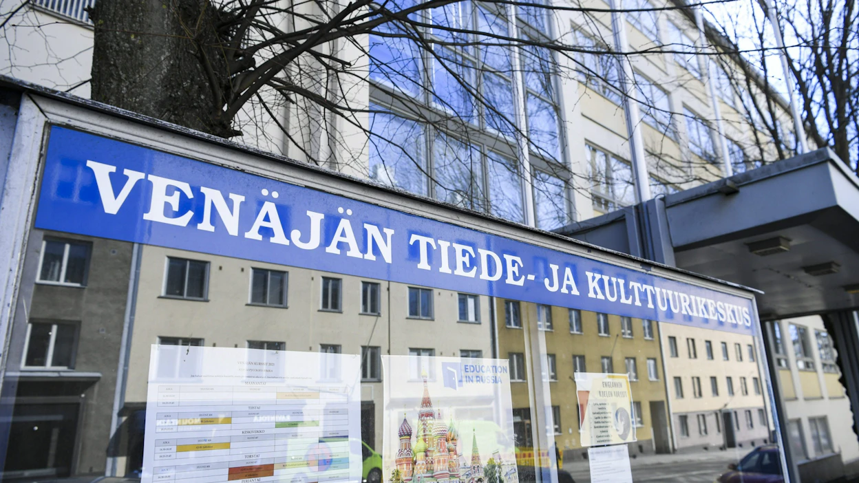 HS:n mukaan yksi kohteista on Venäjän tiede- ja kulttuurikeskuksen tontti Taka-Töölössä Helsingissä. LEHTIKUVA / MARKKU ULANDER.
