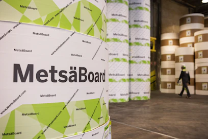 Metsä Board valmistaa kartonkia ensikuiduista.