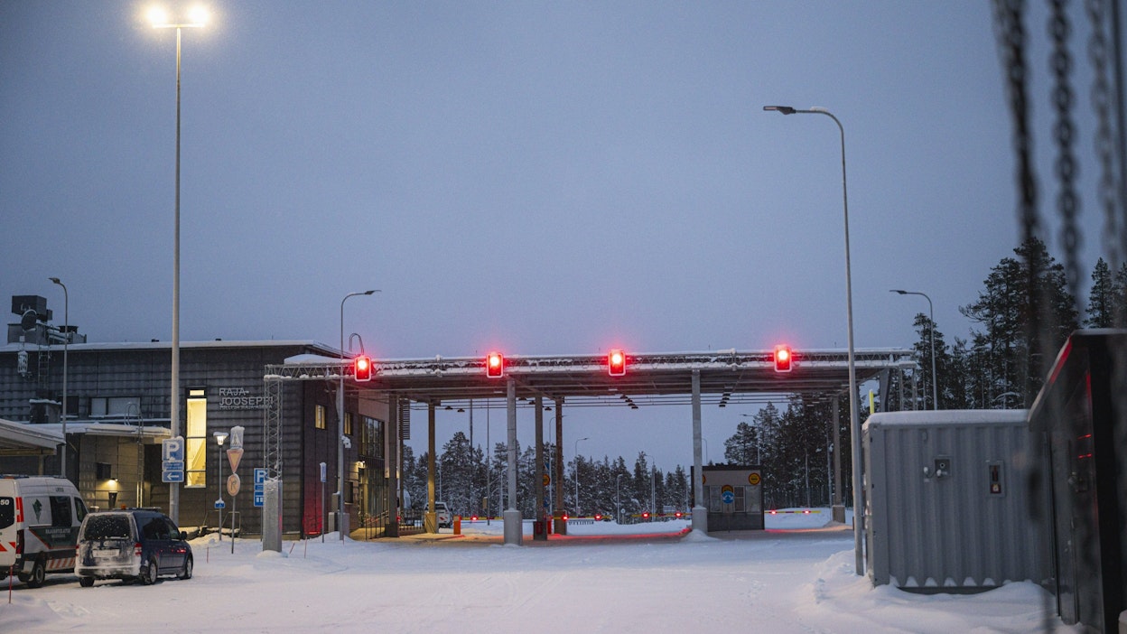 Itärajan raja-asemat on suljettu joulukuun 13. päivään saakka. LEHTIKUVA / OTTO PONTO. 