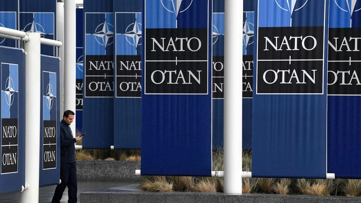 Kevään ja Nato-hakemuksen jättämisen jälkeen on tapahtunut suuri muutos naisten Nato-asenteissa. LEHTIKUVA/AFP.