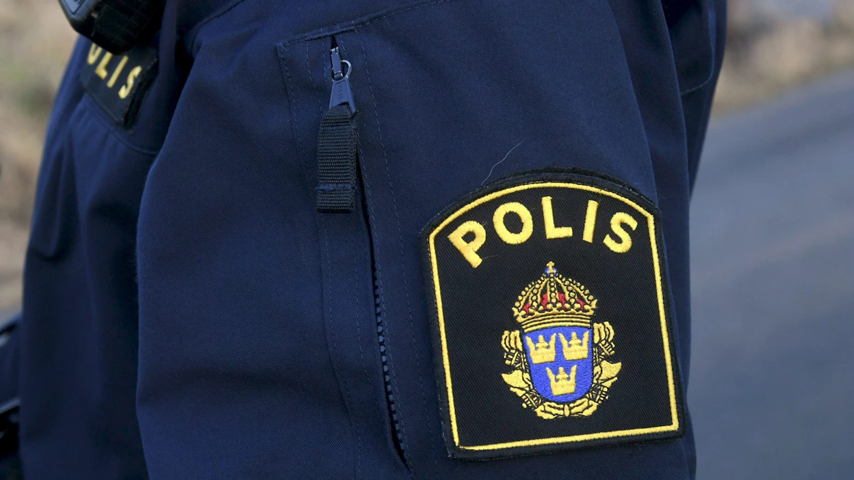 Tukholmassa poliisi on pidättänyt yhteensä viisi ihmistä öisiin räjähdyksiin liittyen. LEHTIKUVA / Markku Ulander.