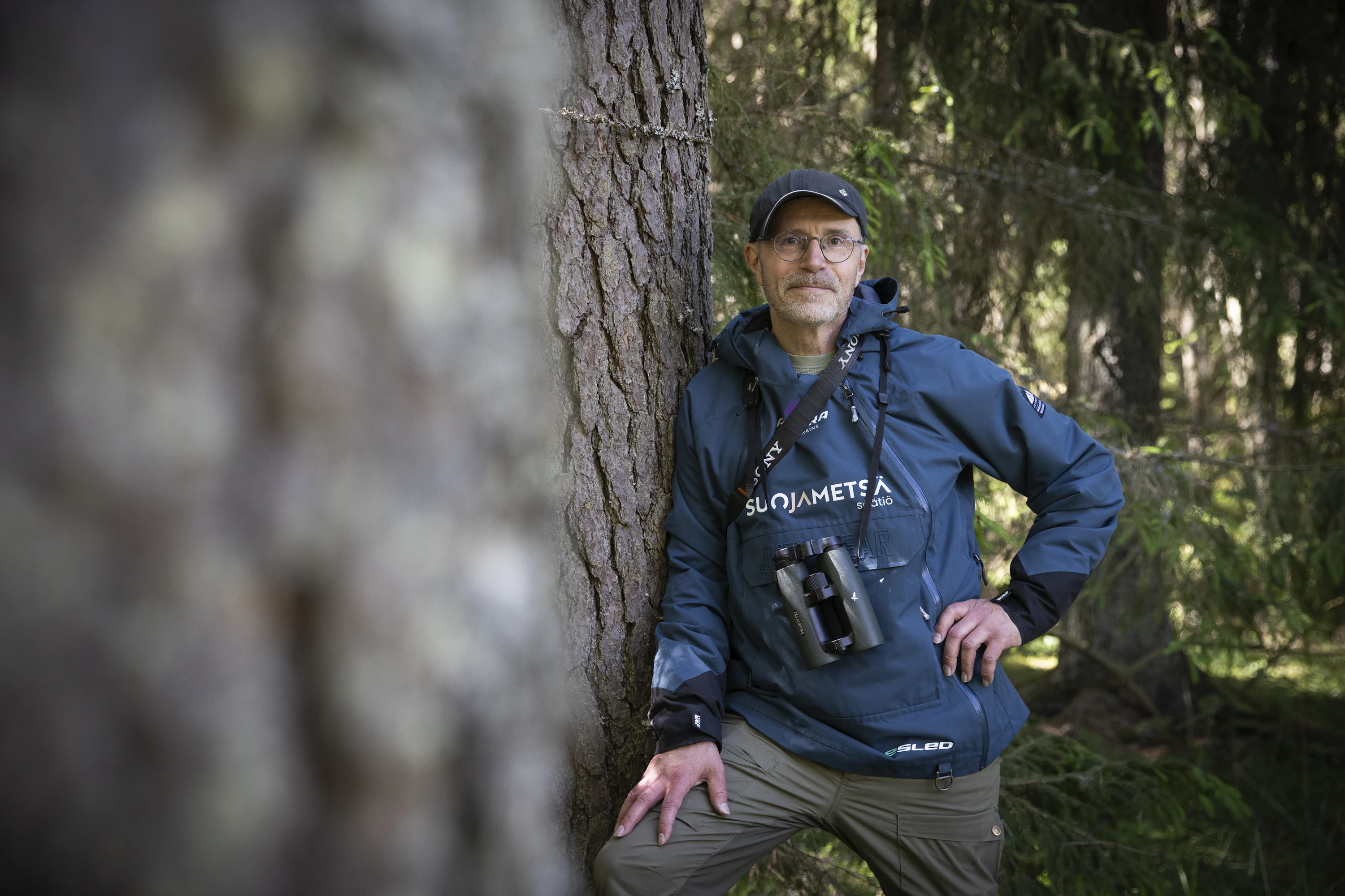 Esko Tuomisto luotsaa Suojametsä-säätiötä toiminnanjohtajana. Uusia kohteita on jo tarjottu puskaradion kautta.