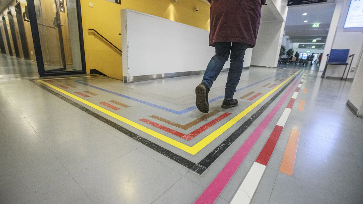 Säästöpaine on tuntuva useilla Suomen hyvinvointialueilla.