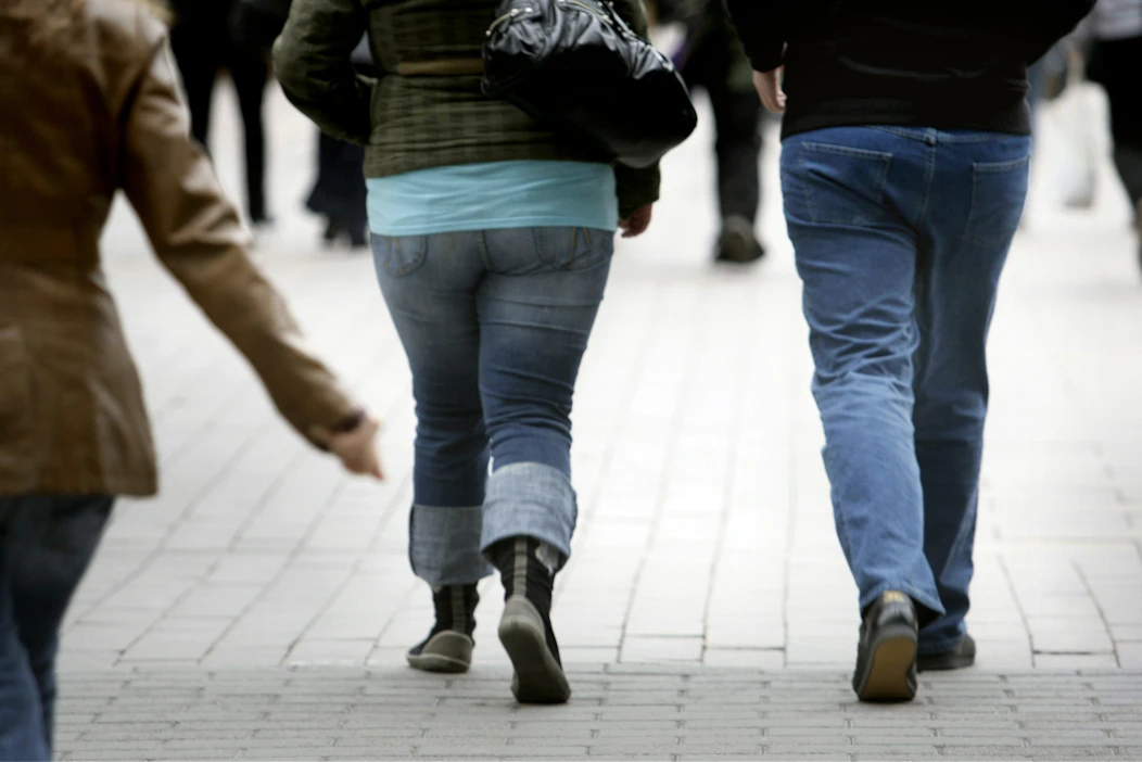 Ylipainon yhteydestä diabetekseen, sydän- ja verisuonisairauksiin ja kohonneeseen kolesteroliin suomalaiset ovat sen sijaan hyvin tietoisia. LEHTIKUVA / Minna Raitavuo.