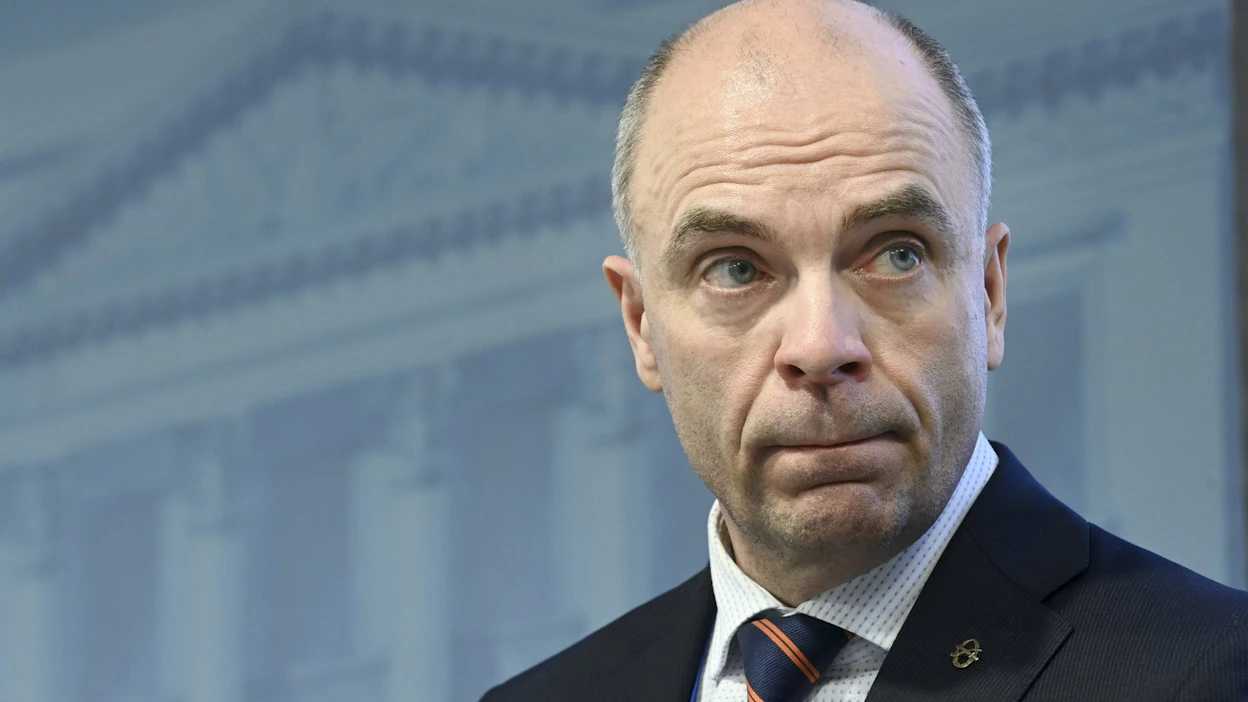 Ari-Pekka Koivisto on oikeustieteen kandidaatti ja varatuomari. Hän on toiminut oikeusministeriön kriminaalipolitiikka- ja rikosoikeusosaston osastopäällikkönä vuodesta 2020 alkaen. LEHTIKUVA / Heikki Saukkomaa.