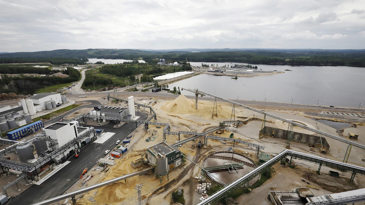 Onnettomuus sattui Metsä Fibren Kemin biotuotetehtaan soodakattilan asennustyömaalla. Kuva on otettu viime syyskuussa.