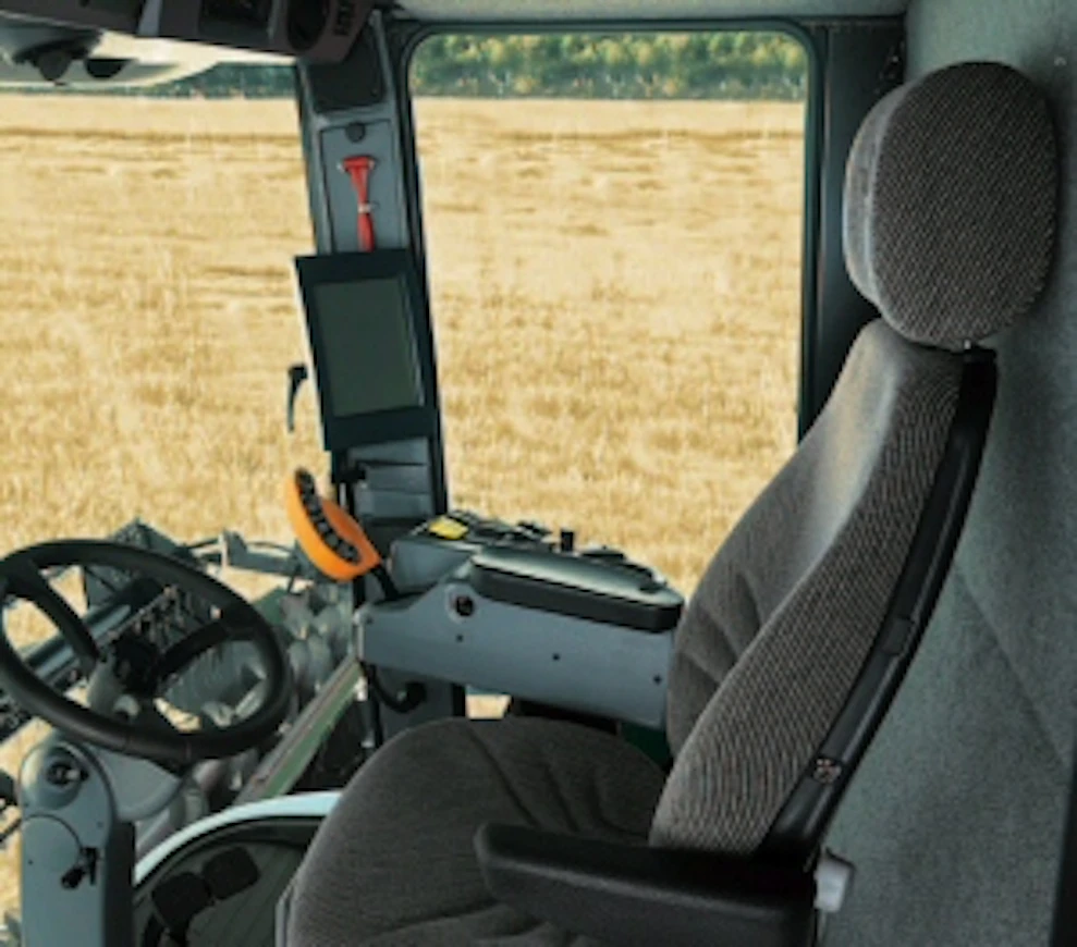 12Fendt8400Pohjaamo