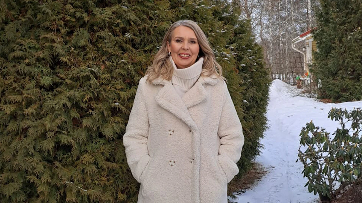 Lempääläiselle sijaisäidille Piia Nurmelalle myönnettiin tänä vuonna Suomen Valkoisen Ruusun I luokan mitali kultaristein.