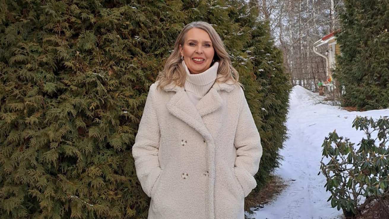 Lempääläiselle sijaisäidille Piia Nurmelalle myönnettiin tänä vuonna Suomen Valkoisen Ruusun I luokan mitali kultaristein.