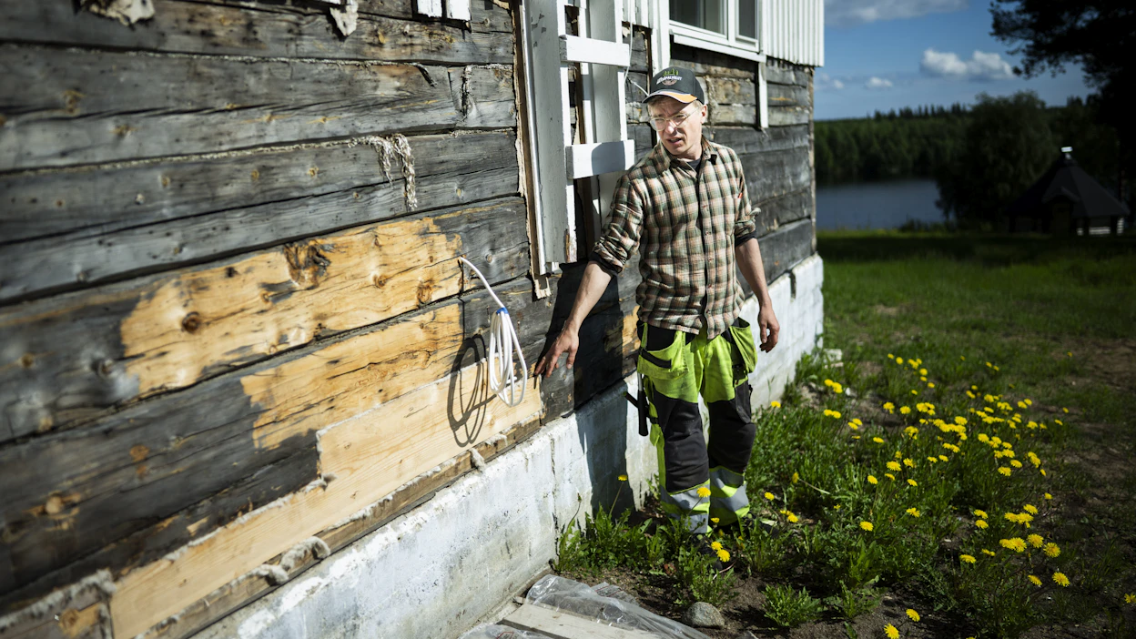 Ville Sorsa vaihtoi nelikymppisenä alaa ja opiskeli vanhojen rakennusten restaurointiartesaaniksi.