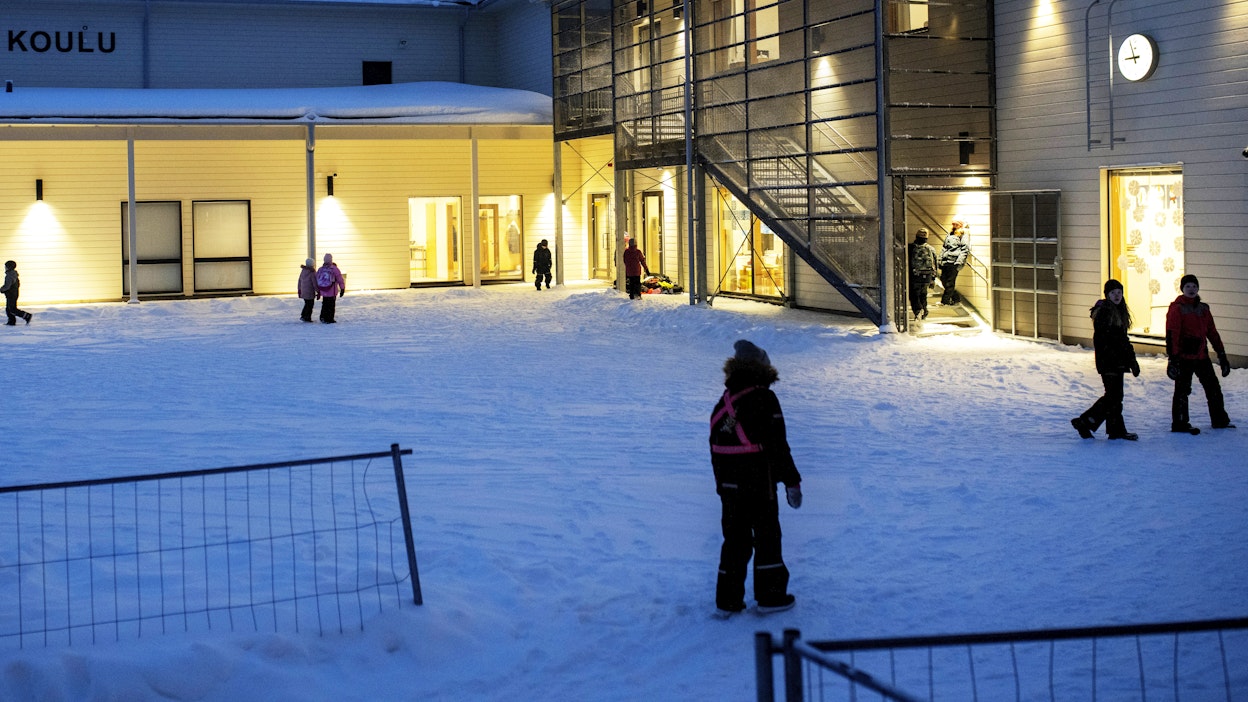 Koululaiset liikkuvat nykyään aiempaa vähemmän. Kuvituskuva.