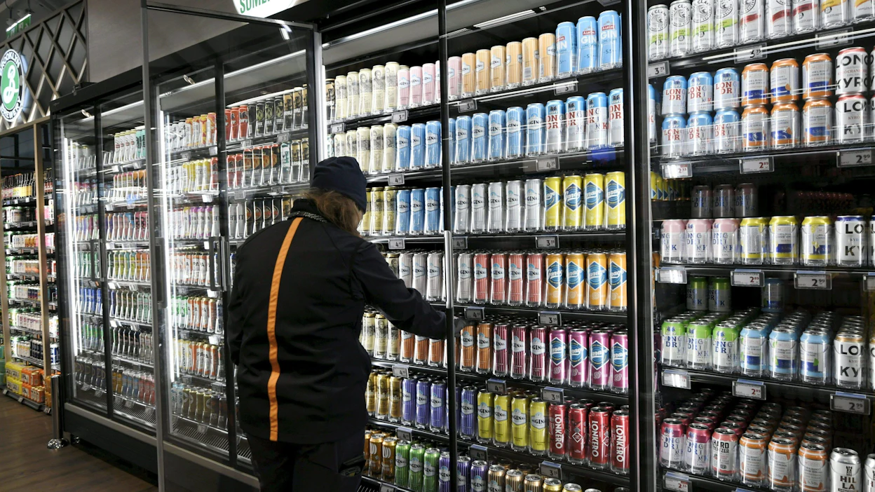 Oluen osuus alkoholimyynnin arvosta oli heinä–syyskuussa 68 prosenttia.