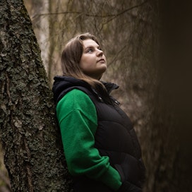 Alun järkytys metsänomistajuudesta on nyt vaihtunut innostukseksi. Laura Pykäläinen on jo päässyt suunnittelemaan metsänhoitotoimenpiteitä.
