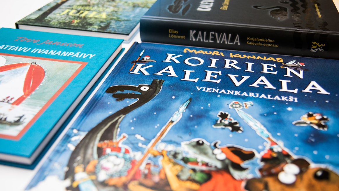 Väitöskirjassa kirjallisuuden käsite on ymmärretty laajasti, sillä se kattaa myös esimerkiksi elokuvan, sarjakuvan ja laululyriikan.