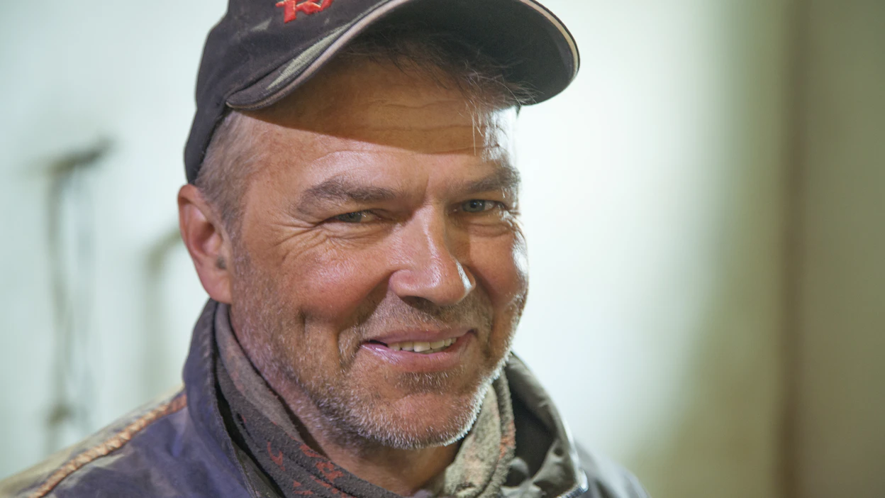 Iisalmelainen Jukka-Pekka Kauhanen sai Suomen Valkoisen Ruusun I luokan mitalin kultaristein.