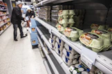 Lain toivotaan parantavan ruuantuottajan asemaa esimerkiksi private label-tuotteiden osalta.