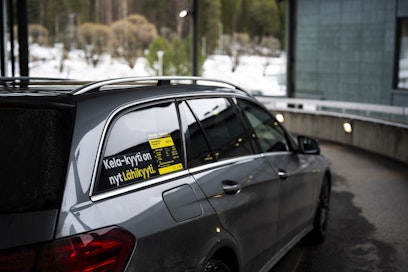 Kela-kyytien kustannukset nousevat tulevaisuudessa hyvin todennäköisesti. 